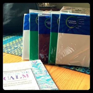 Stretchable, sustainable book covers (5)